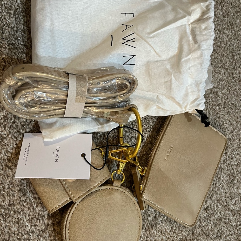 NWT Fawn Design pendant pouch set